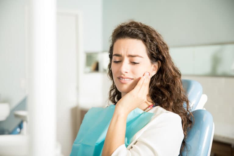 24 hours emergency dentist on the weekends – Miami Beach